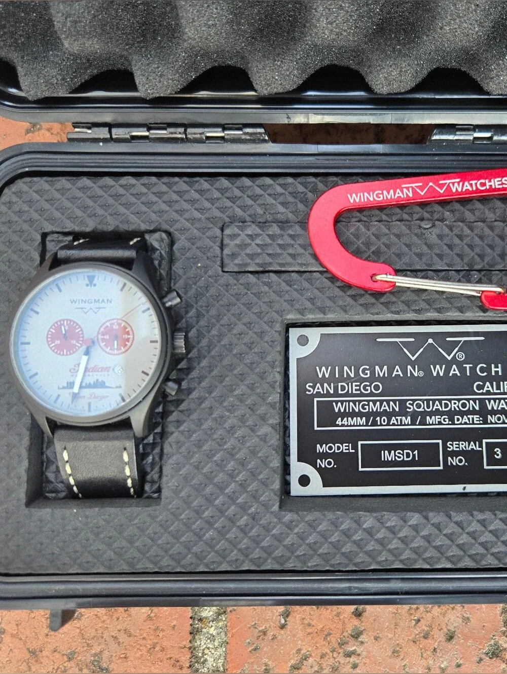 Wingman Men's Black Leather Strap Watch with Bag Accessory - 3 of 10